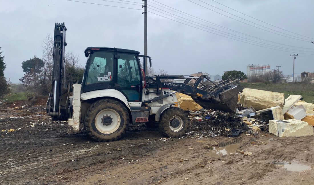 Orhangazi'de gelişigüzel bırakılan, birikerek çevre kirliliğine neden olan atıklar, planlı