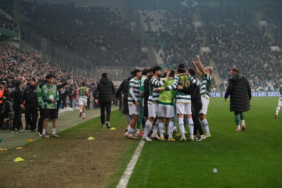 PFDK kararları açıklandı, Bursaspor’a toplam 298 bin lira ceza kesildi.