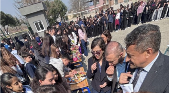 Yıldırım Beyazıt Anadolu Lisesi’nde Nevruz Bayramı büyük coşku ile kutlandı.