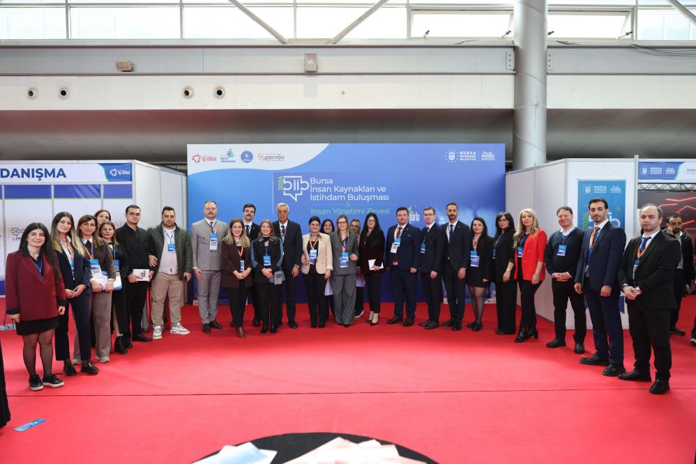Bursa’da düzenlenen İnsan Kaynakları ve İstihdam Buluşması, yüzlerce firmayı iş