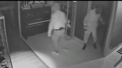 Bursa’da iki işletmede çelik kasaları çalan 5 kişilik ekip, 126