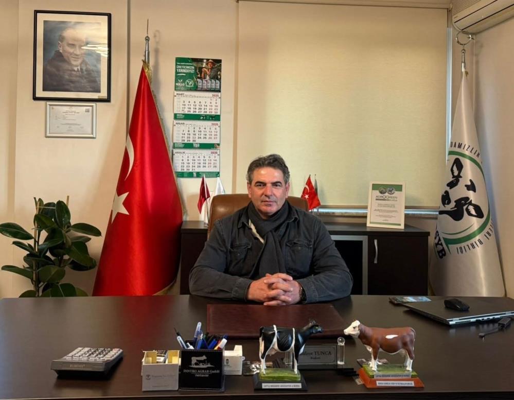 Mustafakemalpaşa’da CHP’li meclis üyesi, ablasına şiddet iddiasıyla ev hapsi aldı.