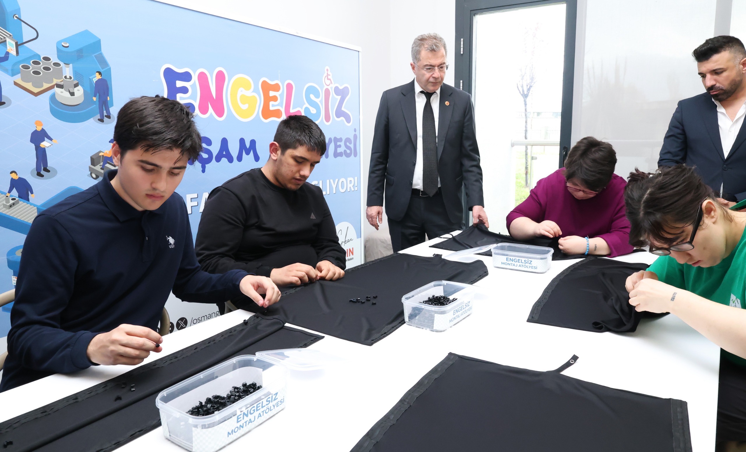 Engel değil üretim! Atölyede hayat değişiyor 1 Bursam Medya -