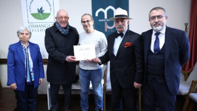 Osmangazi’de düzenlenen felsefe buluşmasında “başkaldırı” kavramı ele alındı. Akademisyenler dikkat