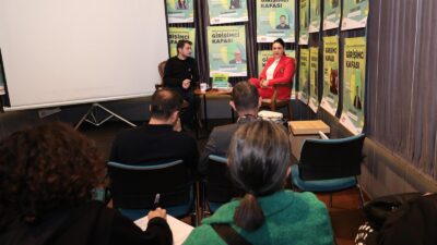 Osmangazi’de düzenlenen söyleşide girişimci Dilek Könker, gençlere başarıya giden yolda