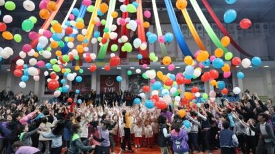 Nilüfer’de düzenlenen Uluslararası Spor Şenlikleri, 171 okuldan 20 bin öğrencinin