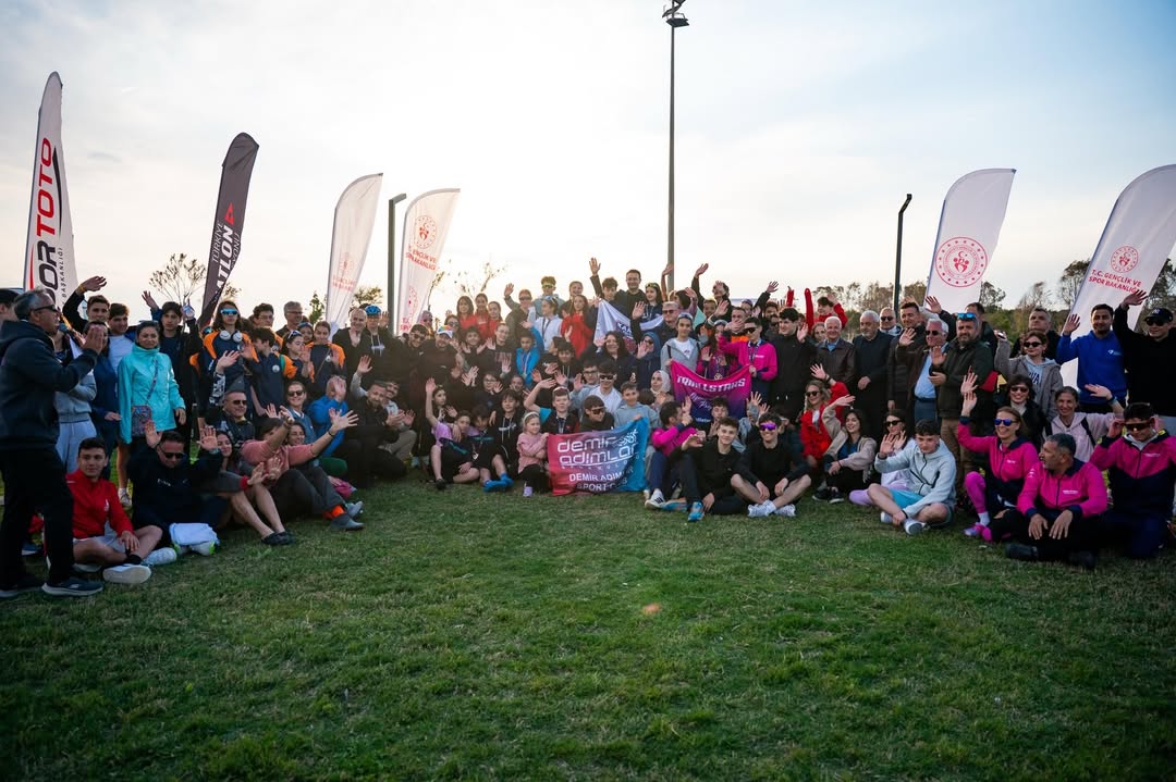 Osmangazi Belediyespor triatlon takımı, Türkiye Şampiyonası’nda 2 gümüş ve 1