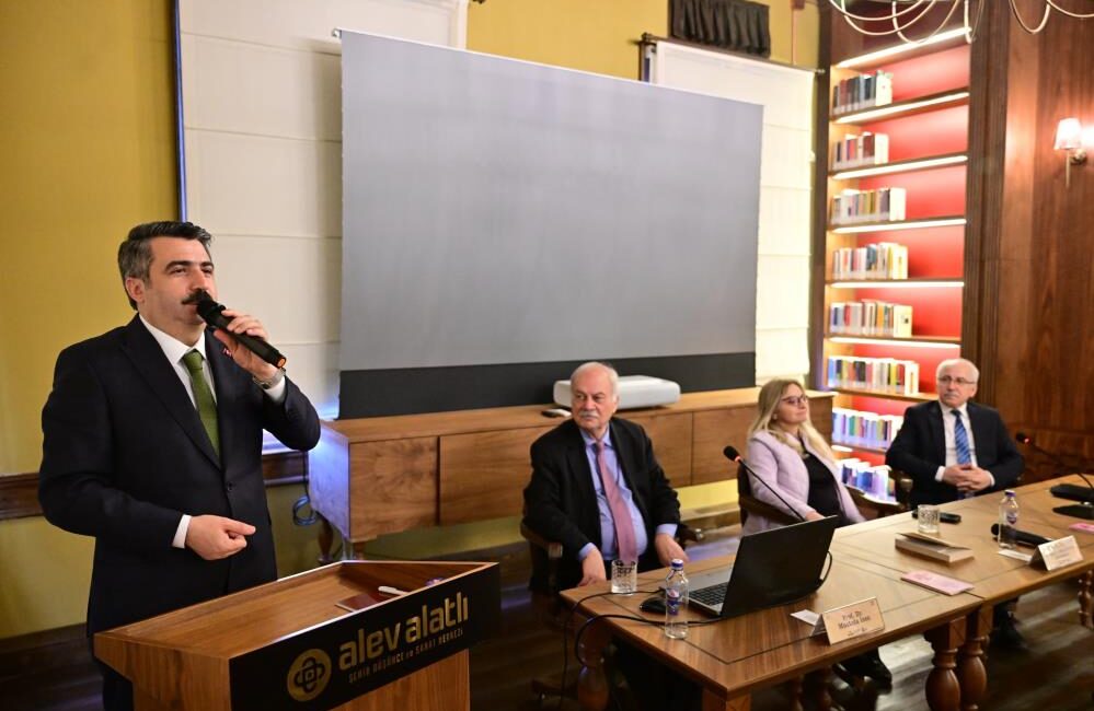 Yıldırım Kültür, Sanat ve Sosyal İşler Müdürlüğü tarafından düzenlenen ‘Dünya