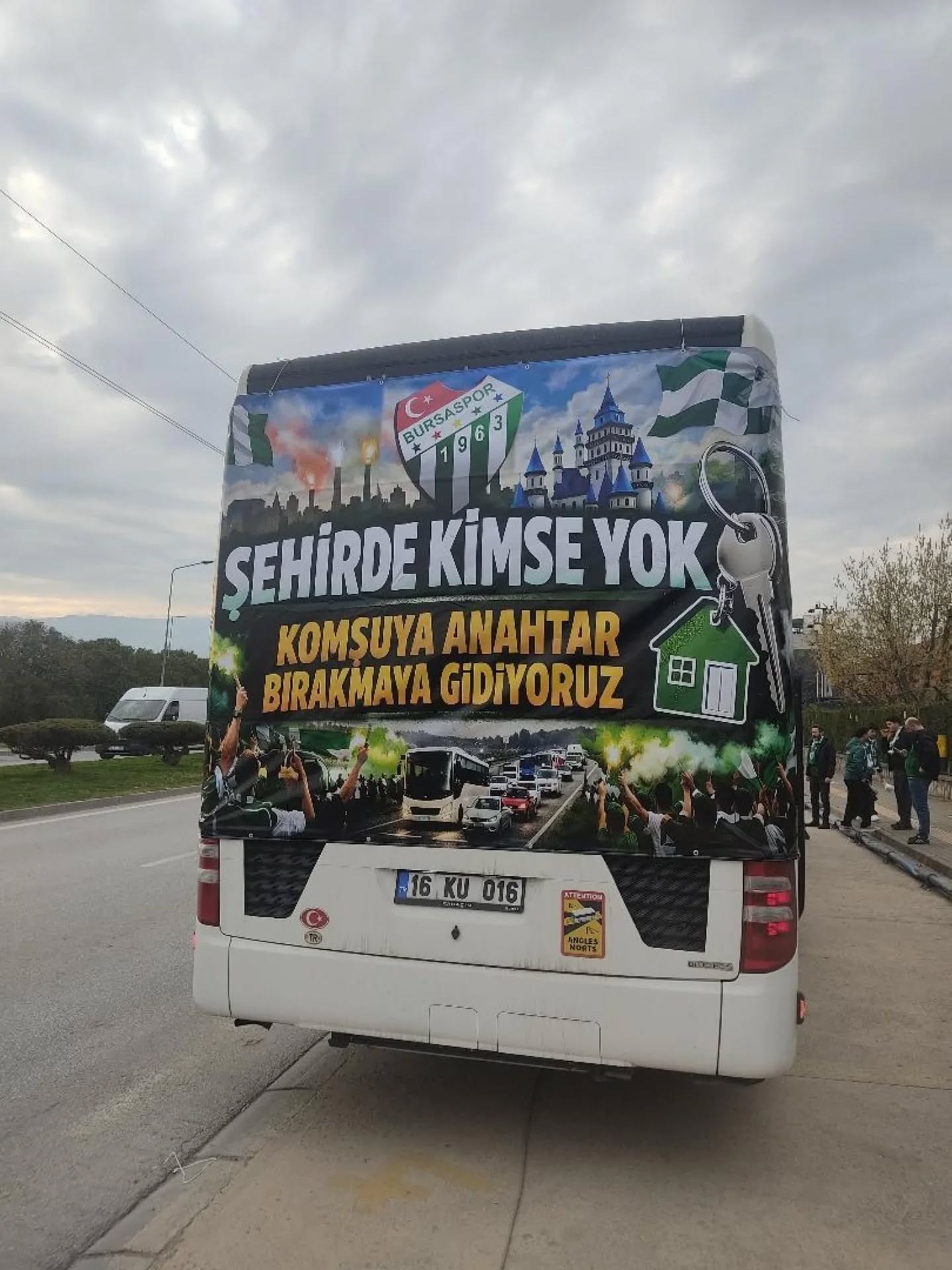 Bugün Eskişehir’de tarihindeki önemli maçlarından birine daha çıkacak olan Bursaspor’u