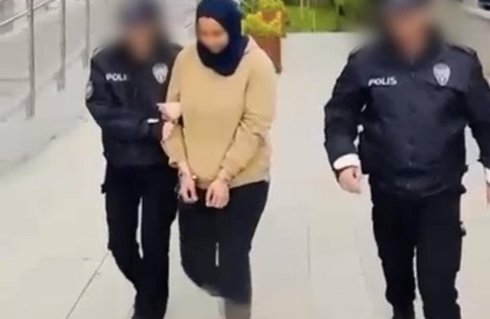 Bursa'nın Osmangazi ilçesinde haklarında kesinleşmiş hapis cezası bulunan 2 şahıs,