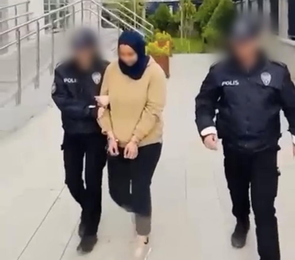 Bursa'nın Osmangazi ilçesinde haklarında kesinleşmiş hapis cezası bulunan 2 şahıs,