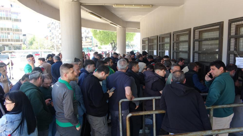 Bursaspor’da yeni sezon öncesi kombine satışlarının başlaması, taraftarı hem heyecanlandırdı