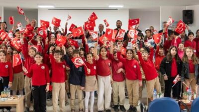 Marmarabirlik’in çocuklara zeytini sevdirmek, sağlıklı beslenme bilinci kazandırmak ve yerli