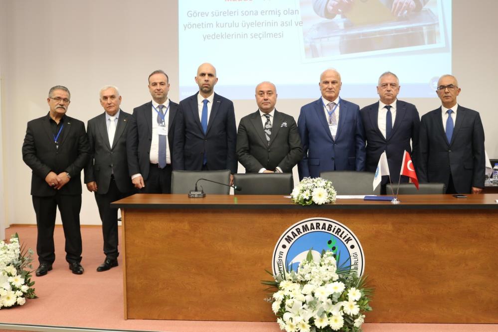  Ali Yıldız ve ekibi 4 yıllığına göreve seçildi "Marmarabirlik'te başlattığımız