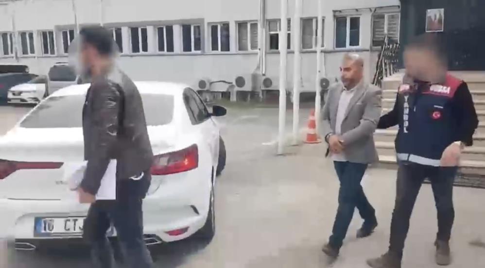  Sahte savcı ve polis şebekesi yaşlı çiftin 2 milyonluk ziynet