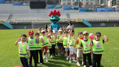Nilüfer Uluslararası Spor Şenlikleri kapsamında düzenlenen etkinlikte okul öncesi öğrenciler