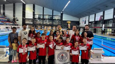 Baise Gazioğlu Bosut Ortaokulu öğrencileri, Küçük Kızlar Yüzme Türkiye Şampiyonası’nda