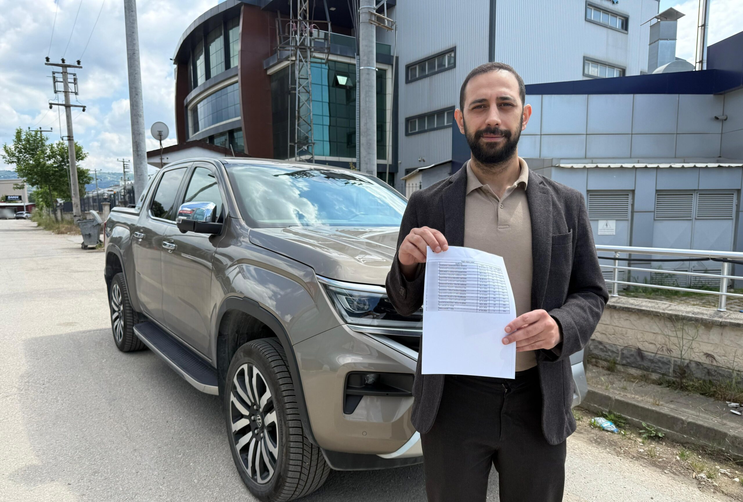 Bursa’da yaşayan bir vatandaş, hiç gitmediği İstanbul otoyollarından kesilen geçiş
