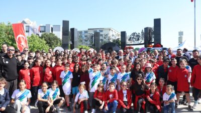 Nilüfer’de 19 Mayıs Atatürk’ü Anma, Gençlik ve Spor Bayramı kutlamaları