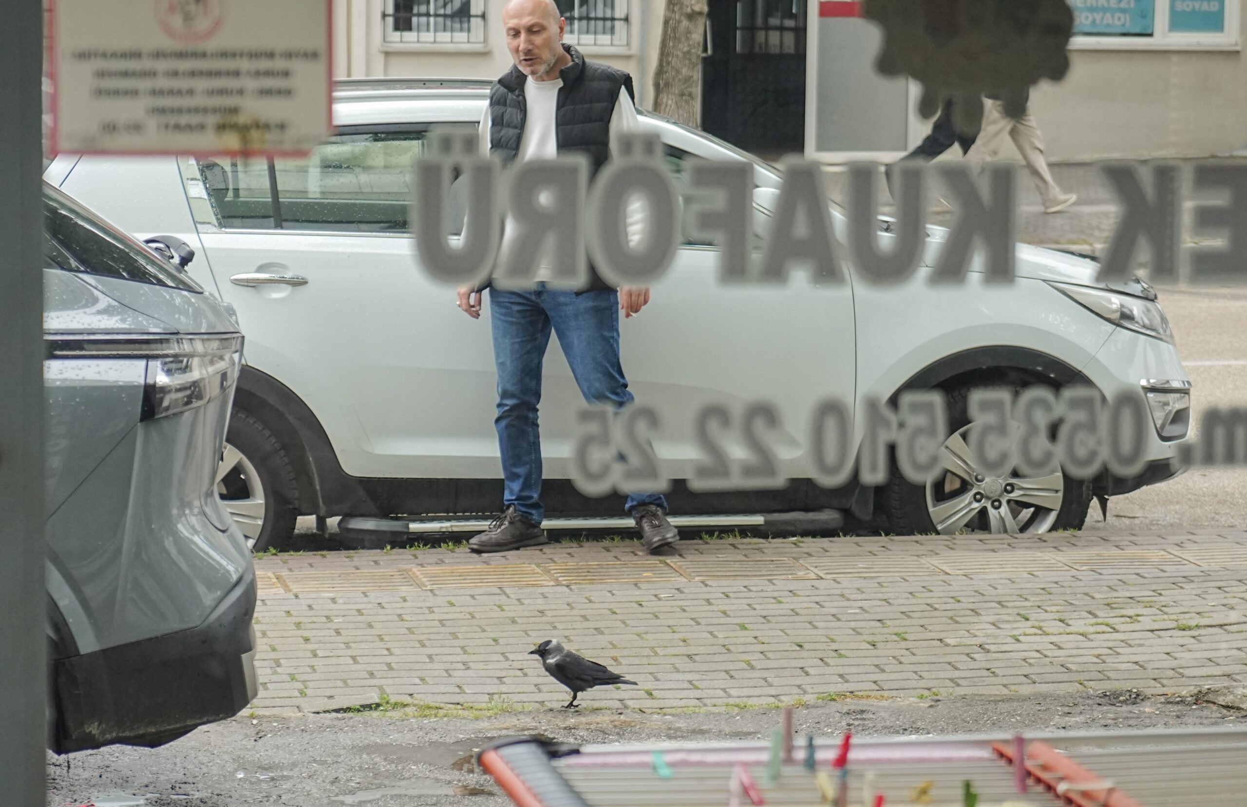 Karganın yeni mesleği 1 Bursam Medya -