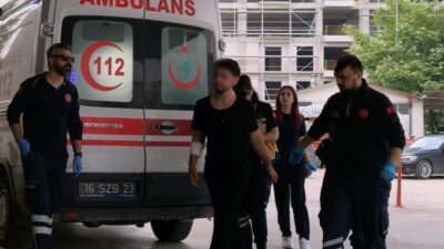 Bursa İnegöl’de 21 yaşındaki genç, evde meyve keserken kolunu keserek