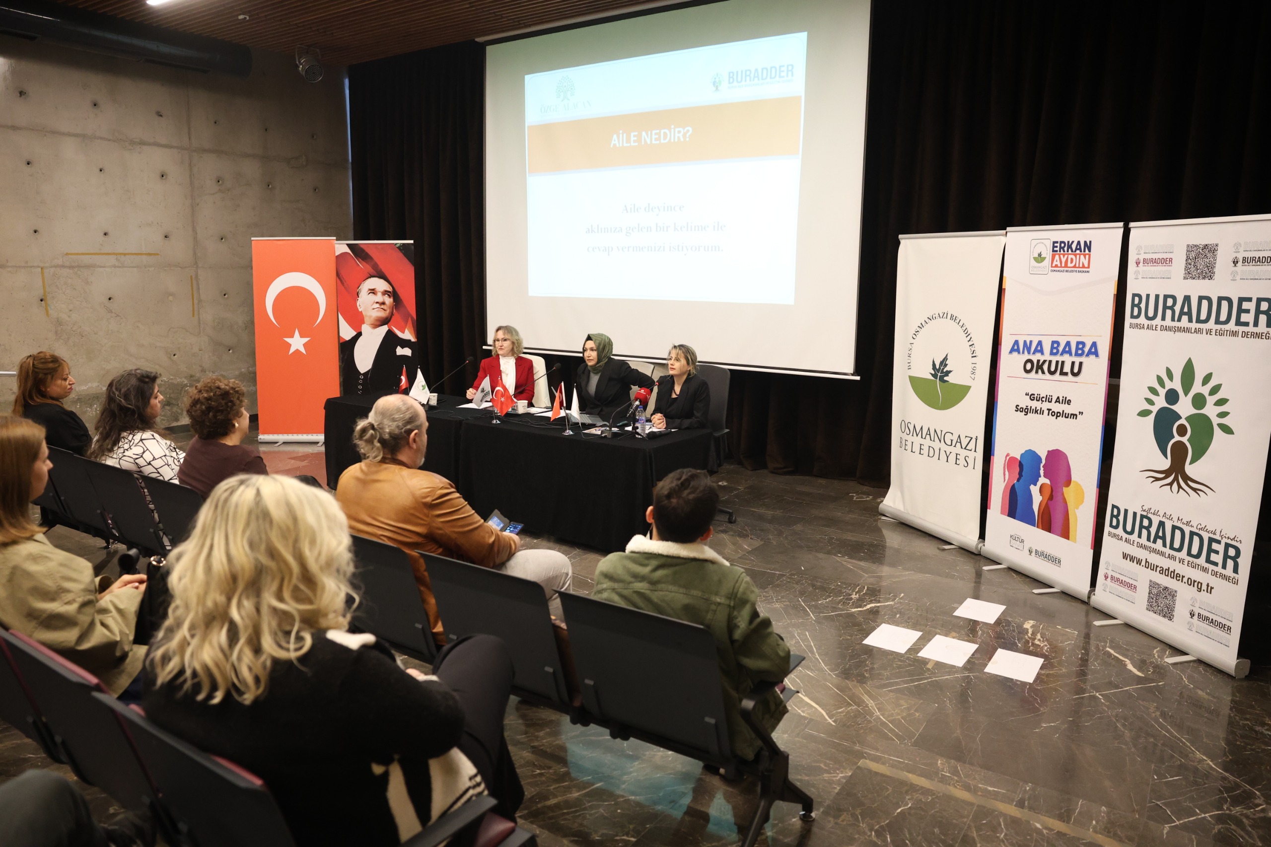 Aile içi şiddet masaya yatırıldı 2 Bursam Medya -