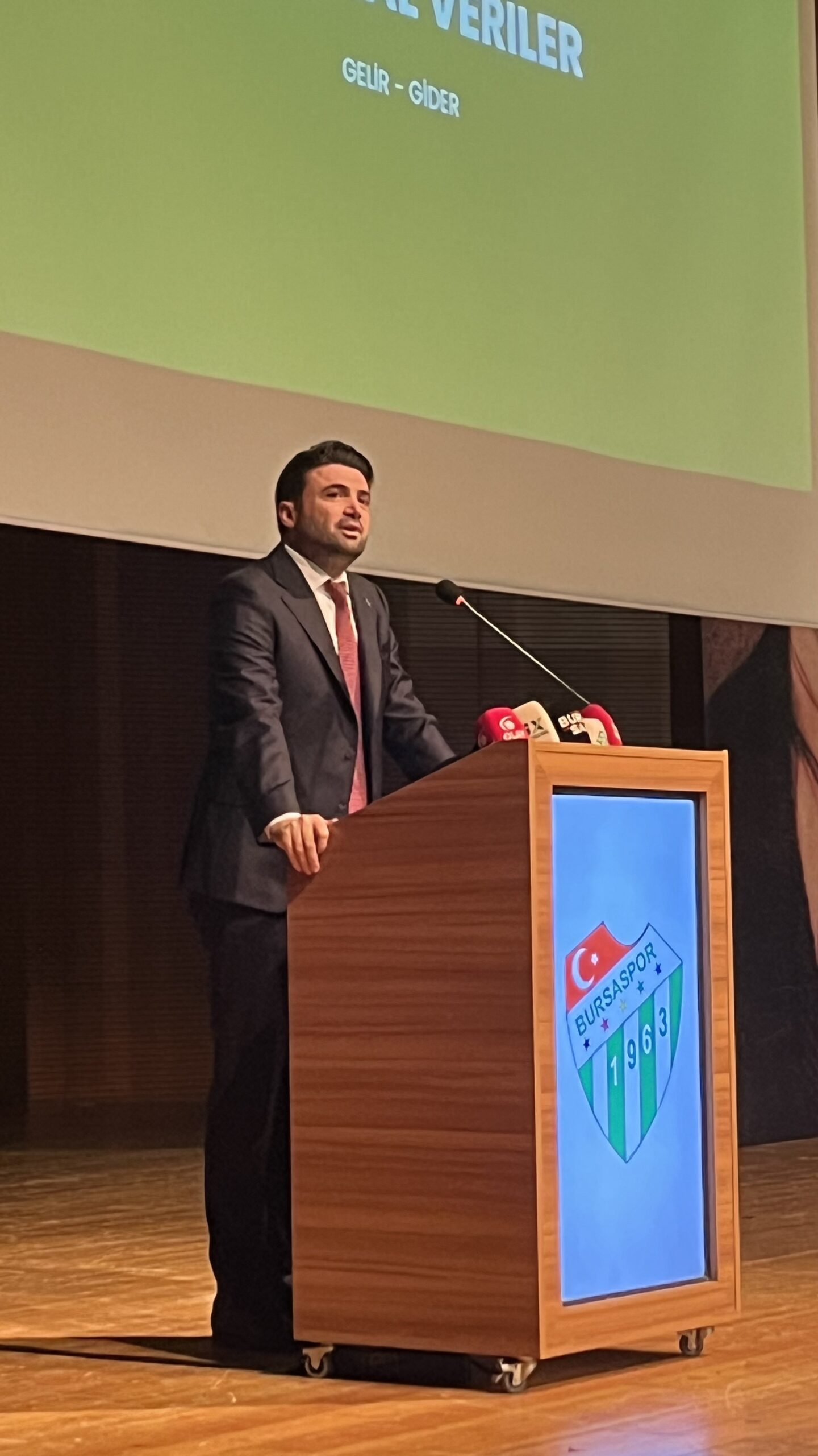 Bursaspor Olağan İdari ve Mali Genel Kurulu'nda son iki yılın