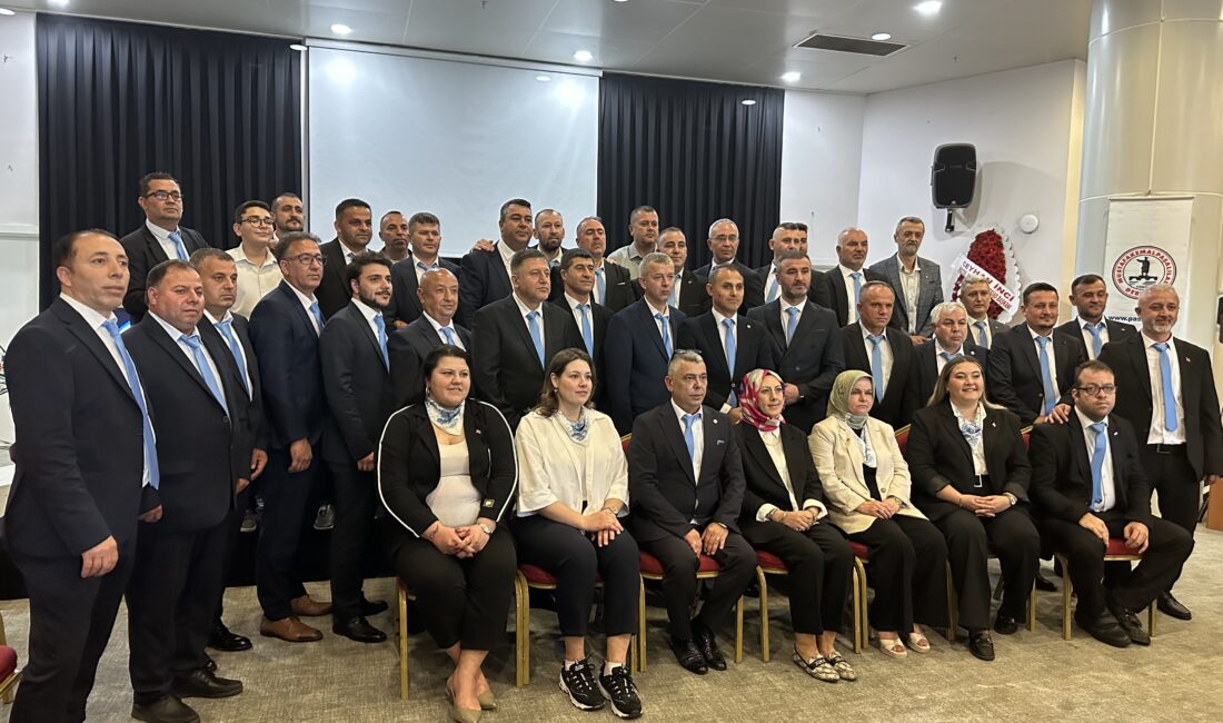 Mustafakemalpaşalılar Derneği’nin (PAŞADER) gerçekleştirilen kongresinde mevcut Başkan Murat Tunçel, 481
