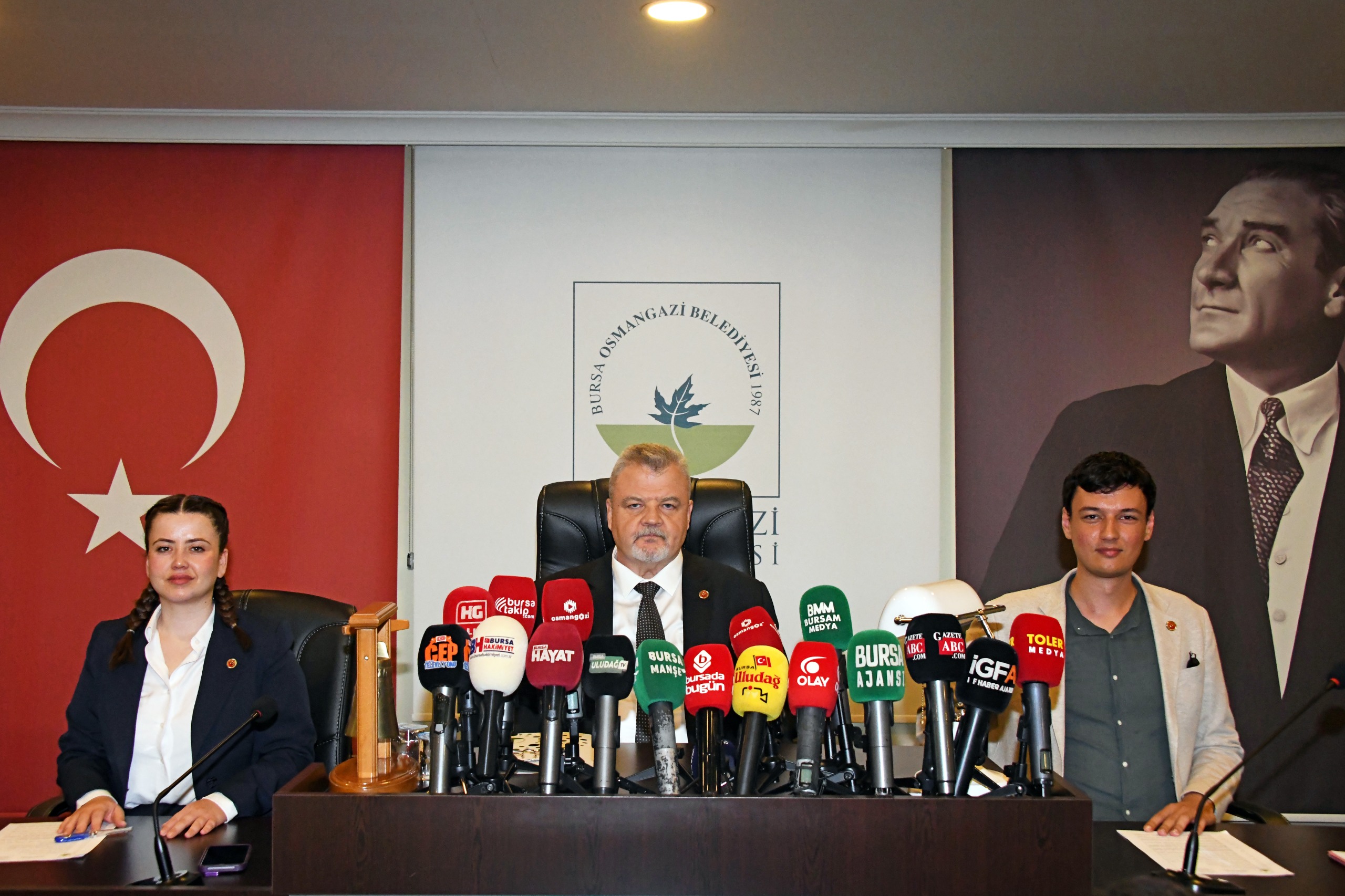 Osmangazi Belediyesi Mayıs ayı meclis toplantısında genç işsizliği tartışması krize