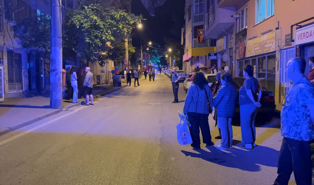 Bursa’nın Yıldırım ilçesinde iddiaya göre alkollü sürücünün neden olduğu zincirleme