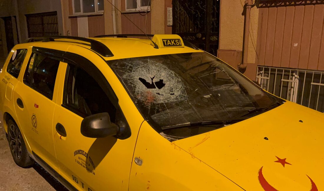 Bursa’nın Osmangazi ilçesinde yaşanan olayda, iddiaya göre psikolojik sorunları olan
