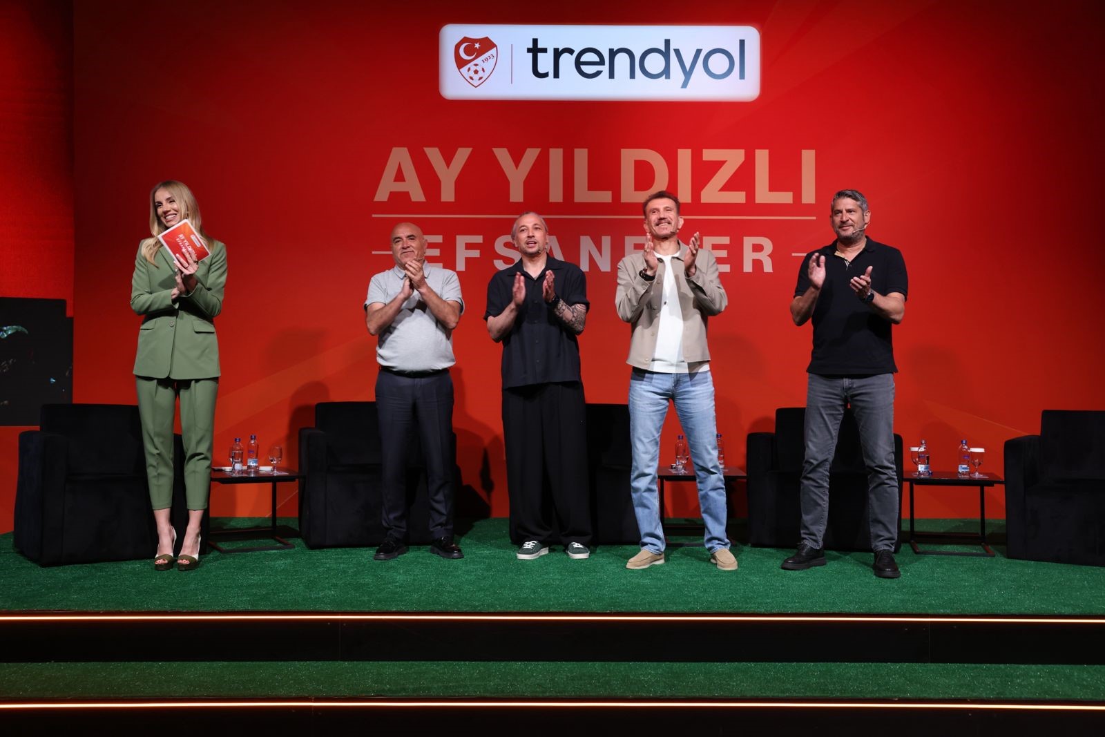 2002 Dünya Kupası'nın unutulmaz isimleri İlhan Mansız, Rüştü Reçber ve