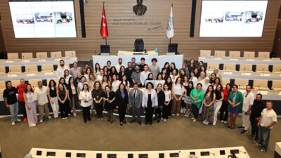 Nilüfer Belediyesi öncülüğünde yürütülen Nilüfer Gençlik Programı başarıyla tamamlandı. Program