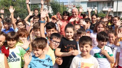 Nilüfer Belediyesi’nin geleneksel Yaz Spor Okulları 29 Haziran’da başlıyor. Futboldan