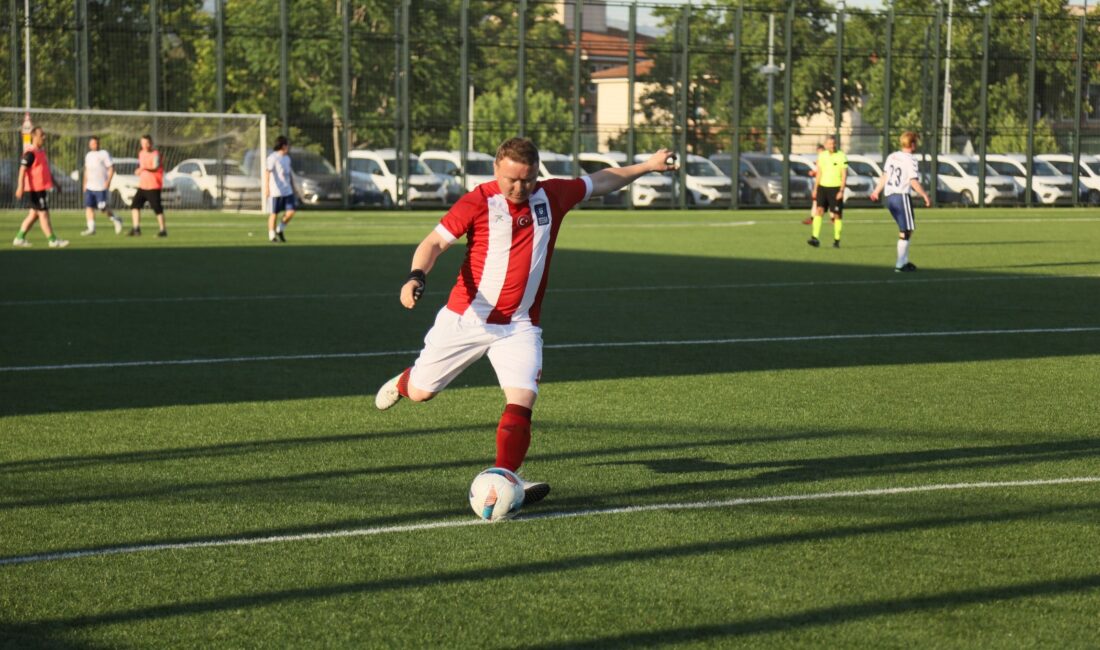 Bursa Büyükşehir Belediyesi'nin geleneksel hale gelen Başkanlık Kupası Personel Futbol